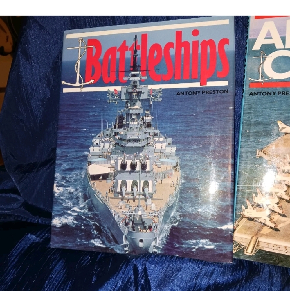 Set of 2, Battleships and Aircraft Carriers from Bison Books 1982 - Picture 3 of 9